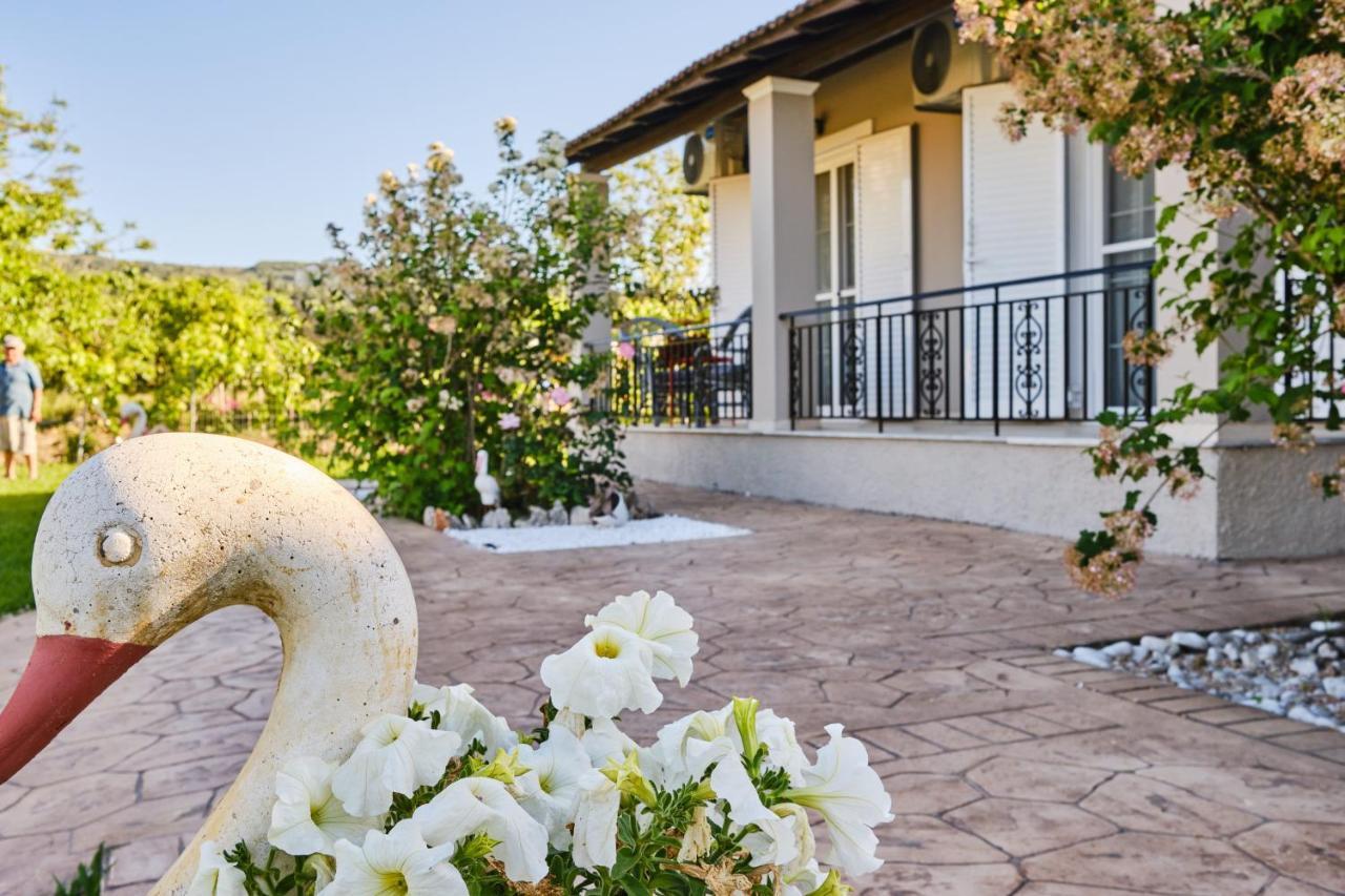 Villa Doreta Рода Екстер'єр фото
